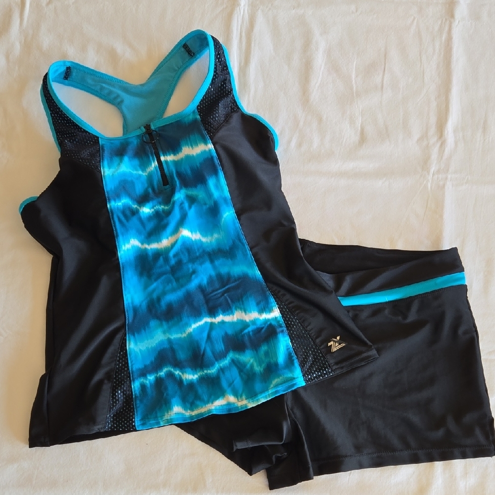 ZeroXposur Two Piece